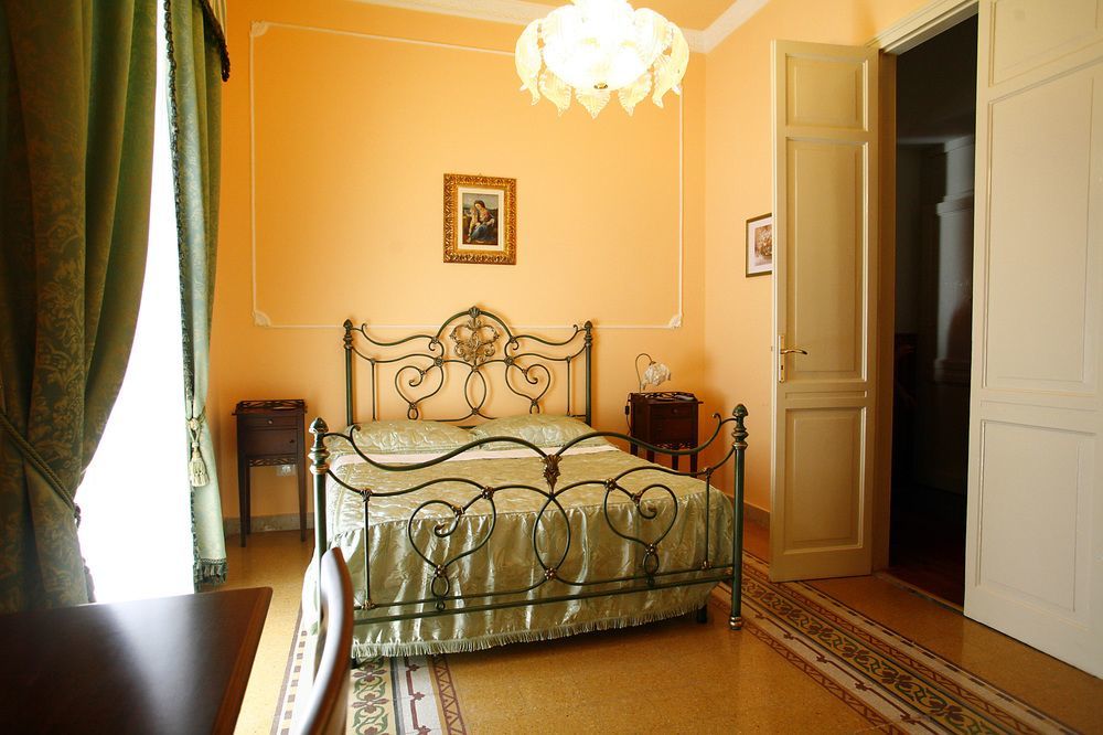 Apartment In Palermo Bagian luar foto